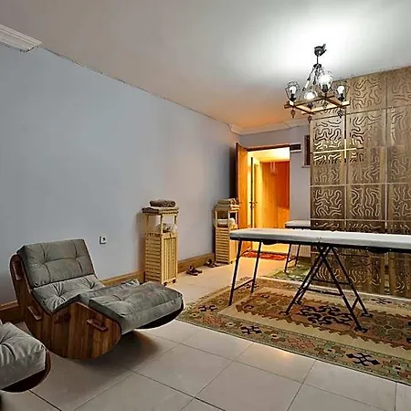 Cave Rooms&pool 3* Гореме