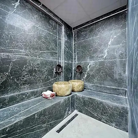 Отель Cave Rooms&pool 3*