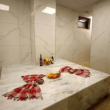 Отель Cave Rooms&pool Гореме