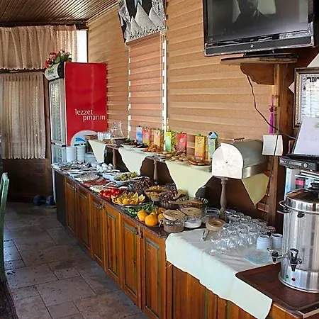 Отель Cave Rooms&pool 3*